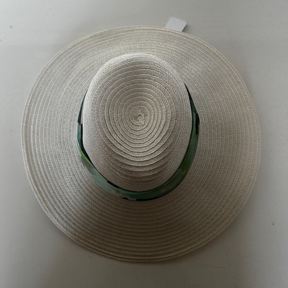 EUGENIA KIM Emmanuel Hemp Fedora 😏 - Picture 3 of 9